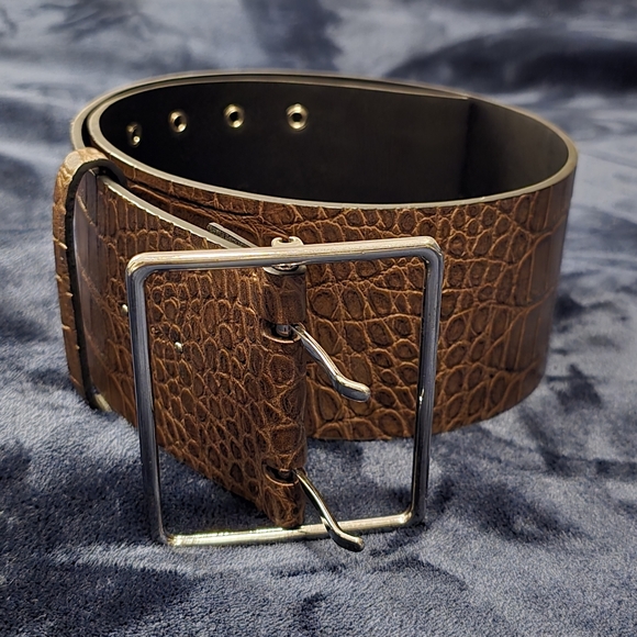Allsaints Brown Crocodile Pattern Belt Size 6 - Picture 2 of 9
